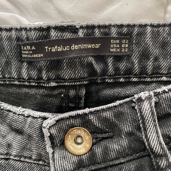 Zara Trafaluc Denimwear size 00 - Picture 3 of 3